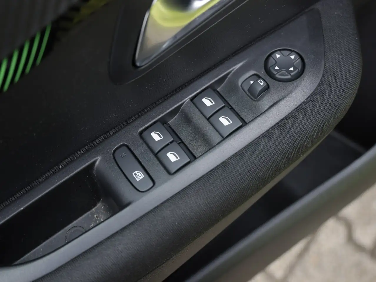 Peugeot 208 Active — Galería del vehículo 9