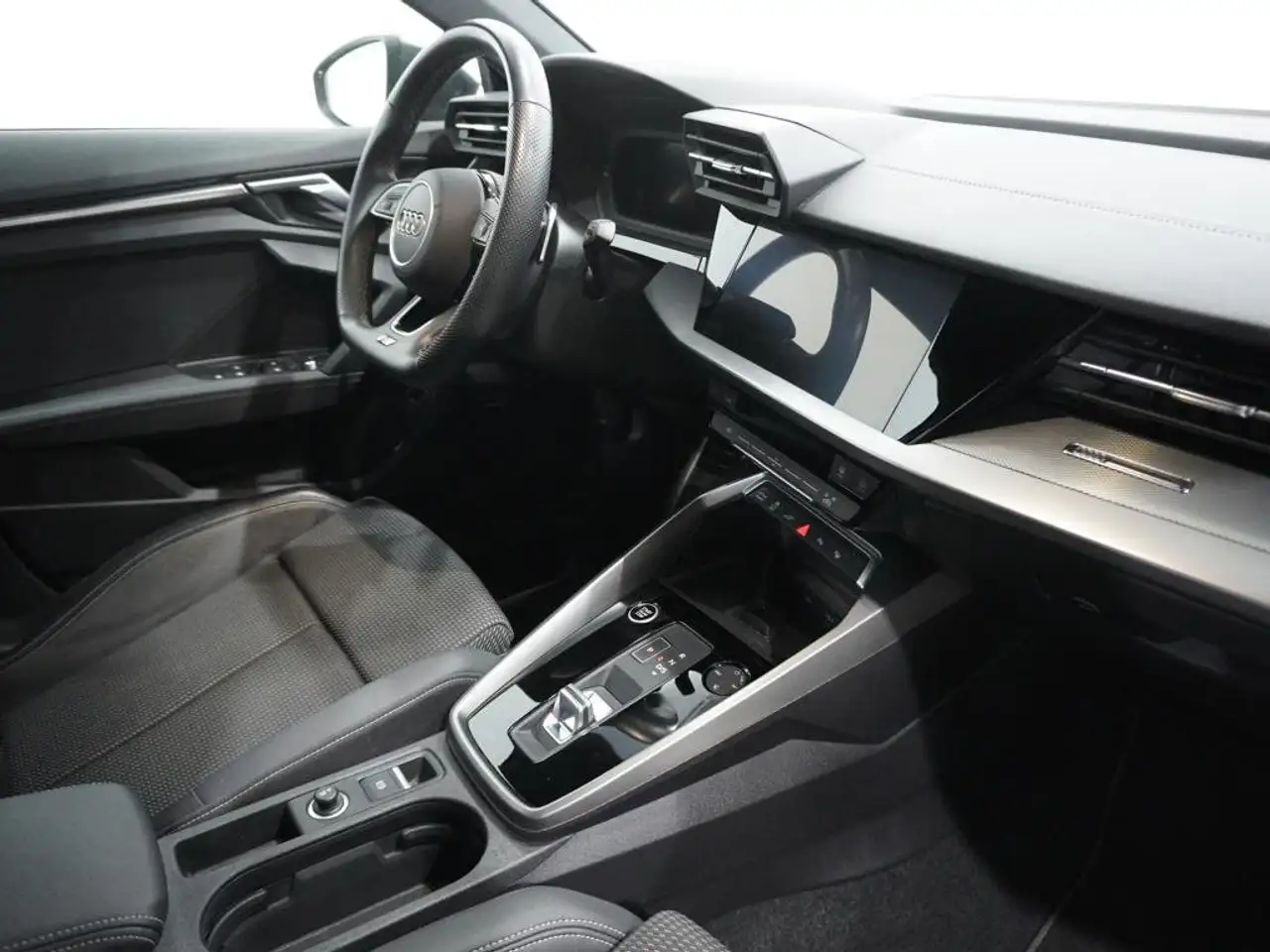 Audi A3 SB 40 TFSIe Genuine S tronic — Vehicle gallery 10