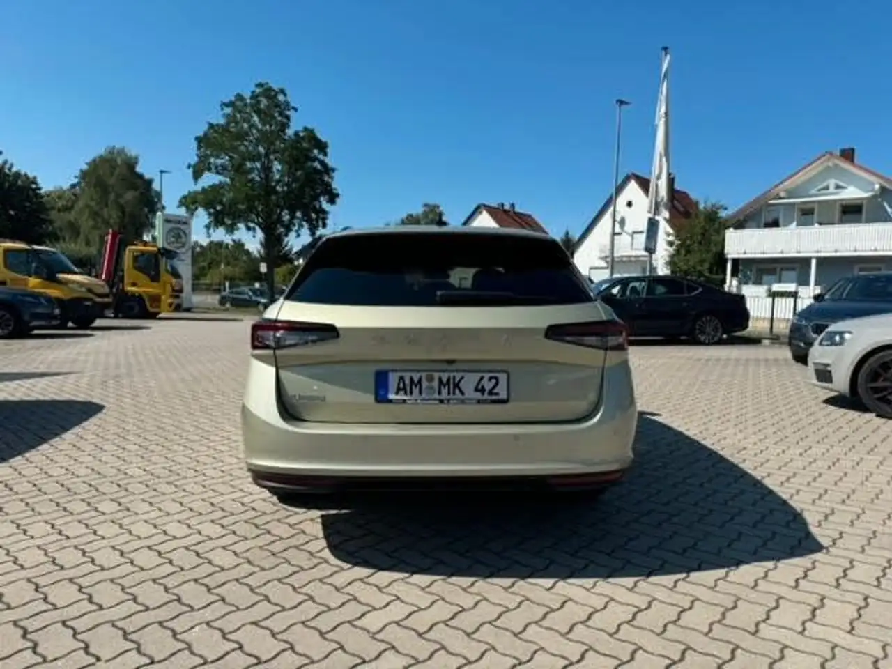Skoda Superb Combi Selection — معرض صور السيارة 4