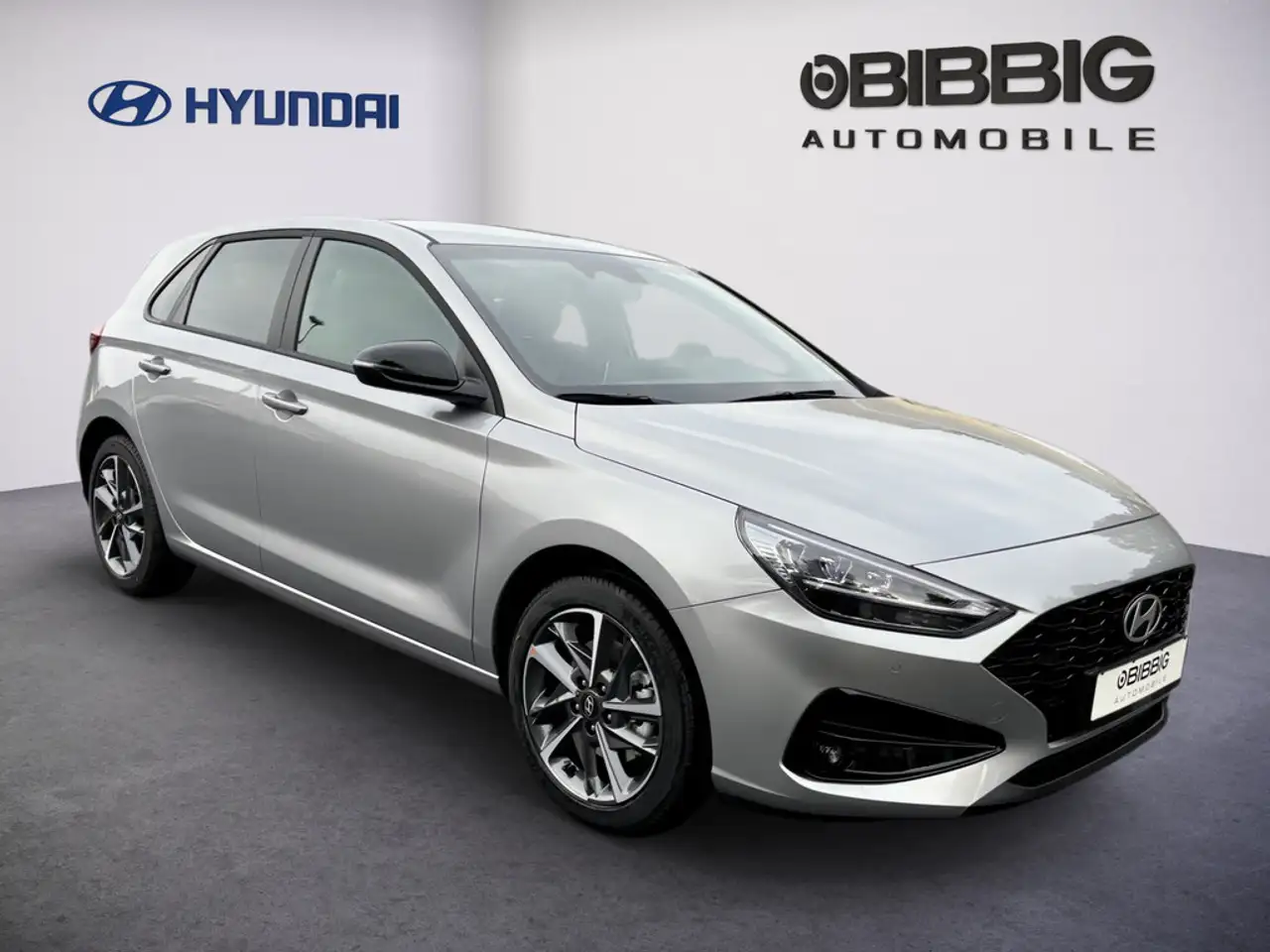 Hyundai i30 1.0 Advantage PDC SHZ KAMERA NAVI LED — Vehicle gallery 2