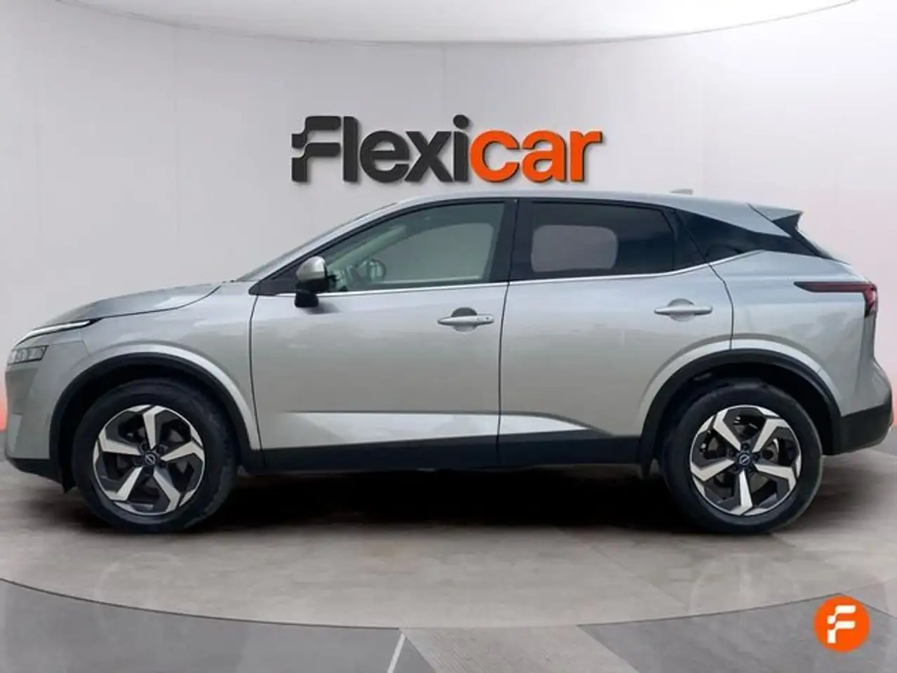 Nissan Qashqai DIG-T 103kW N-Connecta — Vehicle gallery 4