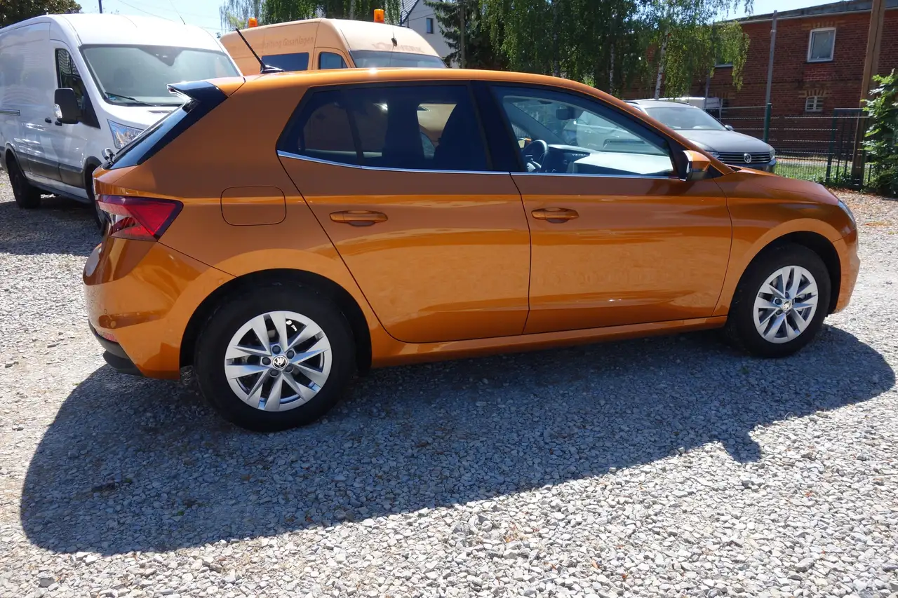 Skoda Fabia Top Selection beh. Lenkrad / Scheibe — Vehicle gallery 12