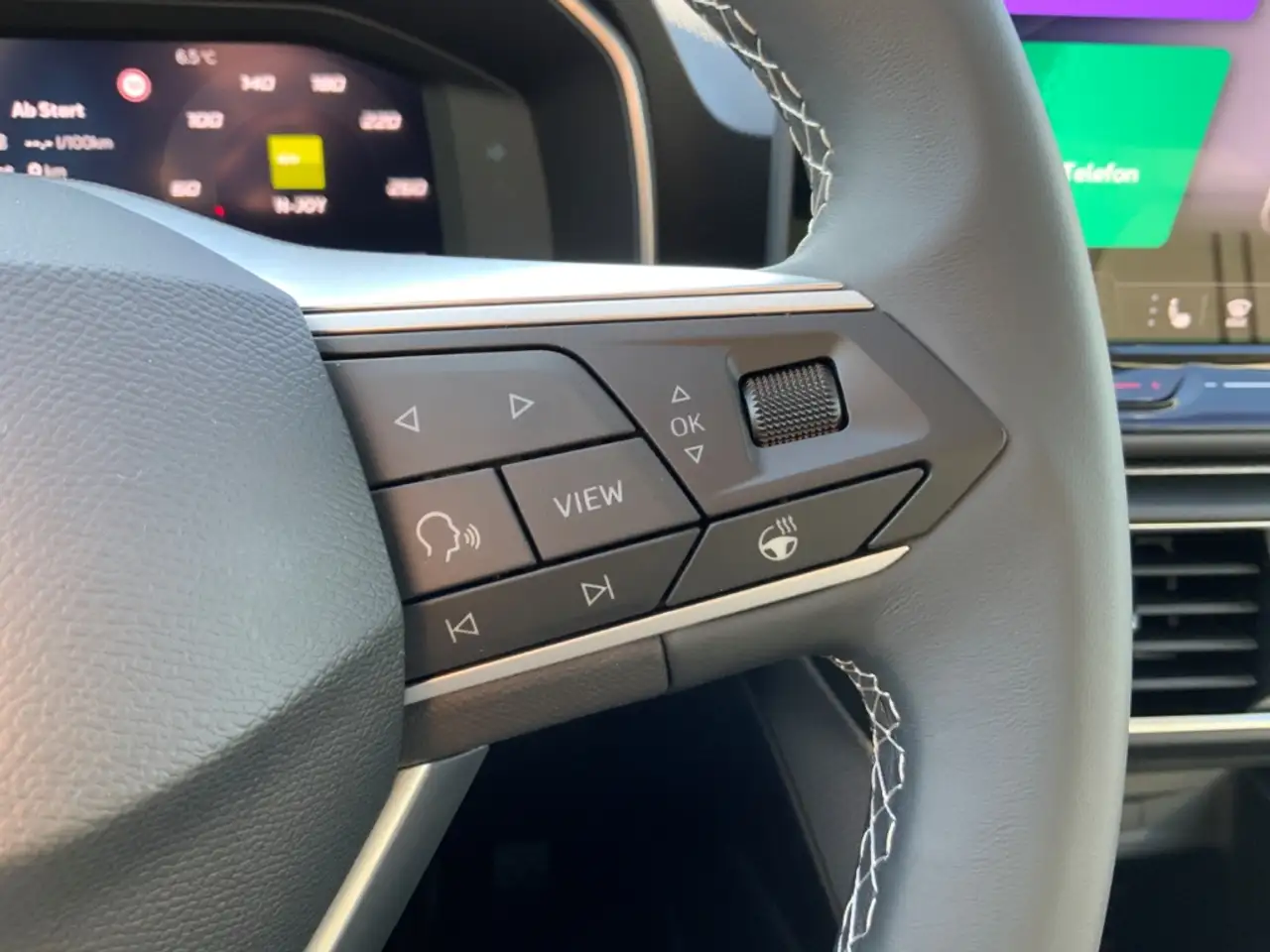SEAT Leon Style Edition 1.5eTSI DSG+Navi+DAB+Sitzhzg — Galería del vehículo 17