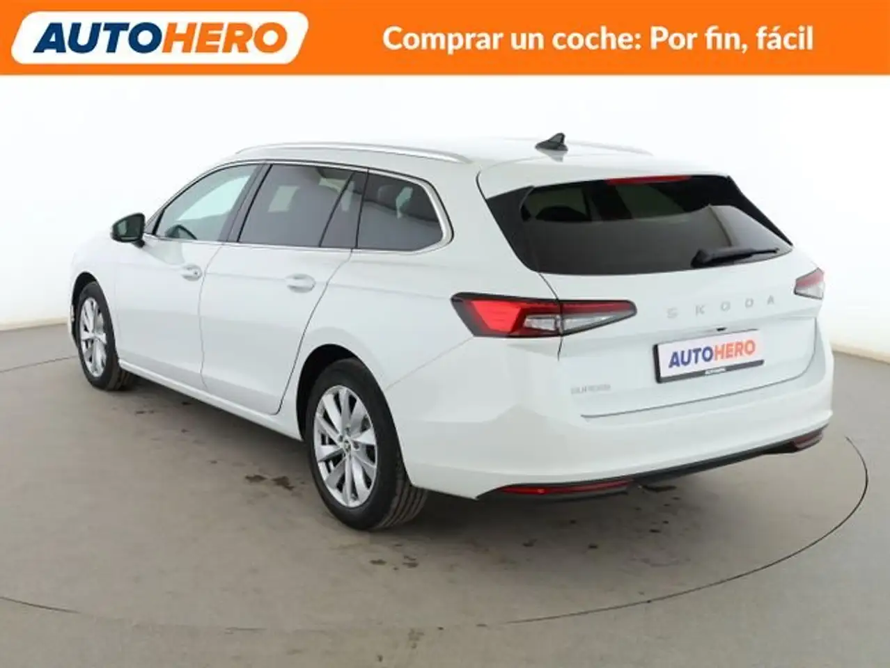 Skoda Superb 1.5 TSI mHEV Selection — معرض صور السيارة 4