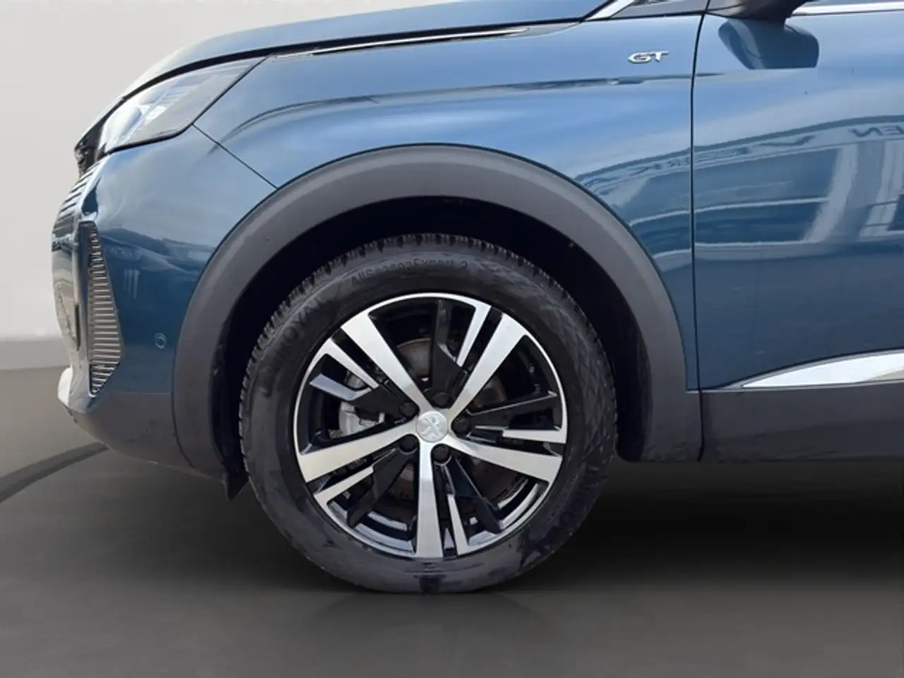 Peugeot 3008 Hybrid 136 GT NAVI LED ACC DAB SHZ ALLWETTER — Galerie du véhicule 7