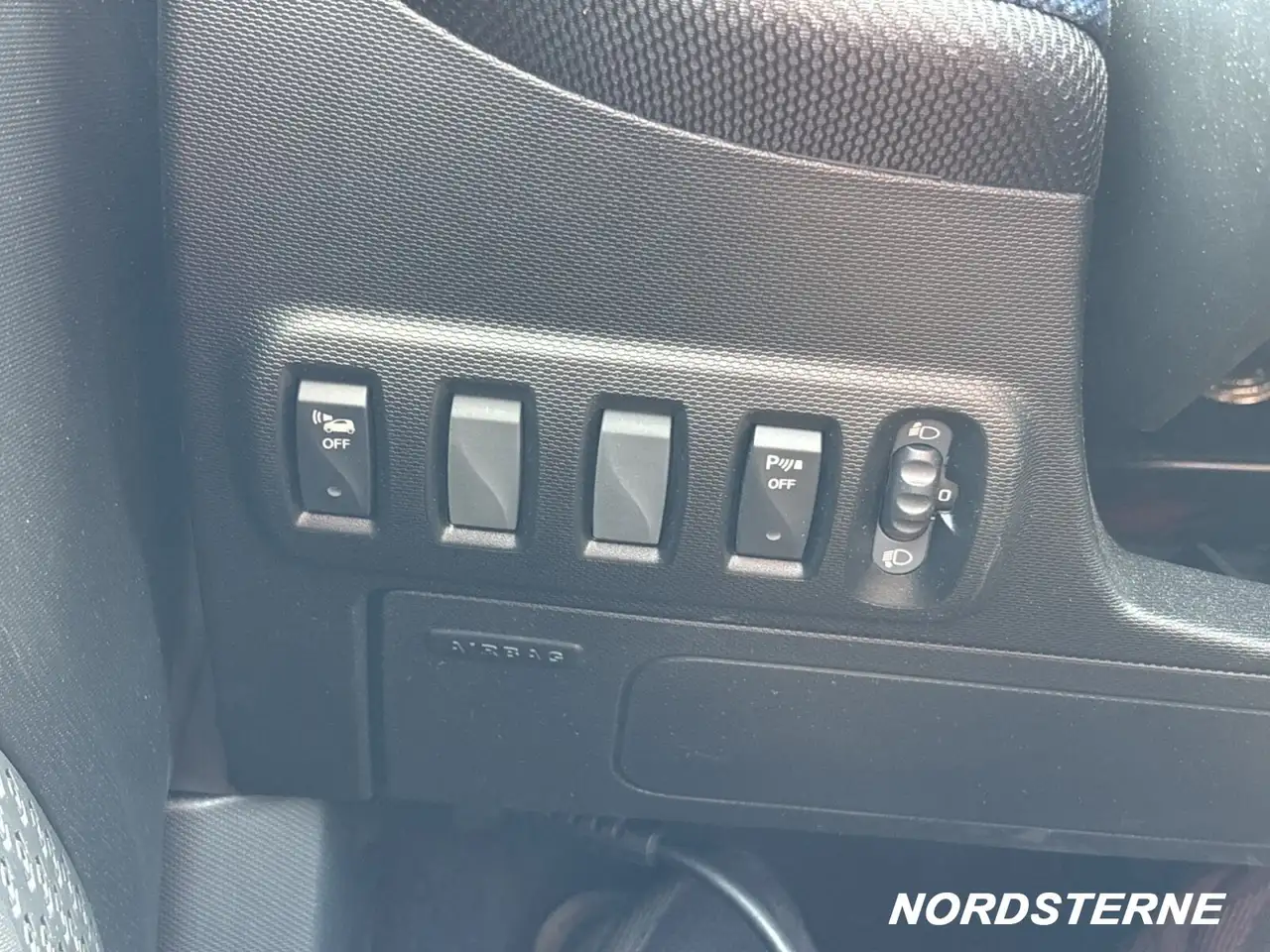 smart forTwo EQ fortwo cabrio Prime Navi Kamera LED Passion BC — معرض صور السيارة 14