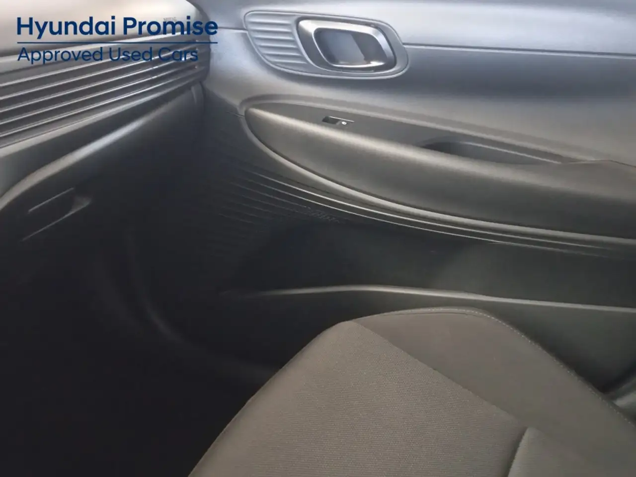 Hyundai TUCSON 1.6 TGDI Klass 4x2 — معرض صور السيارة 22