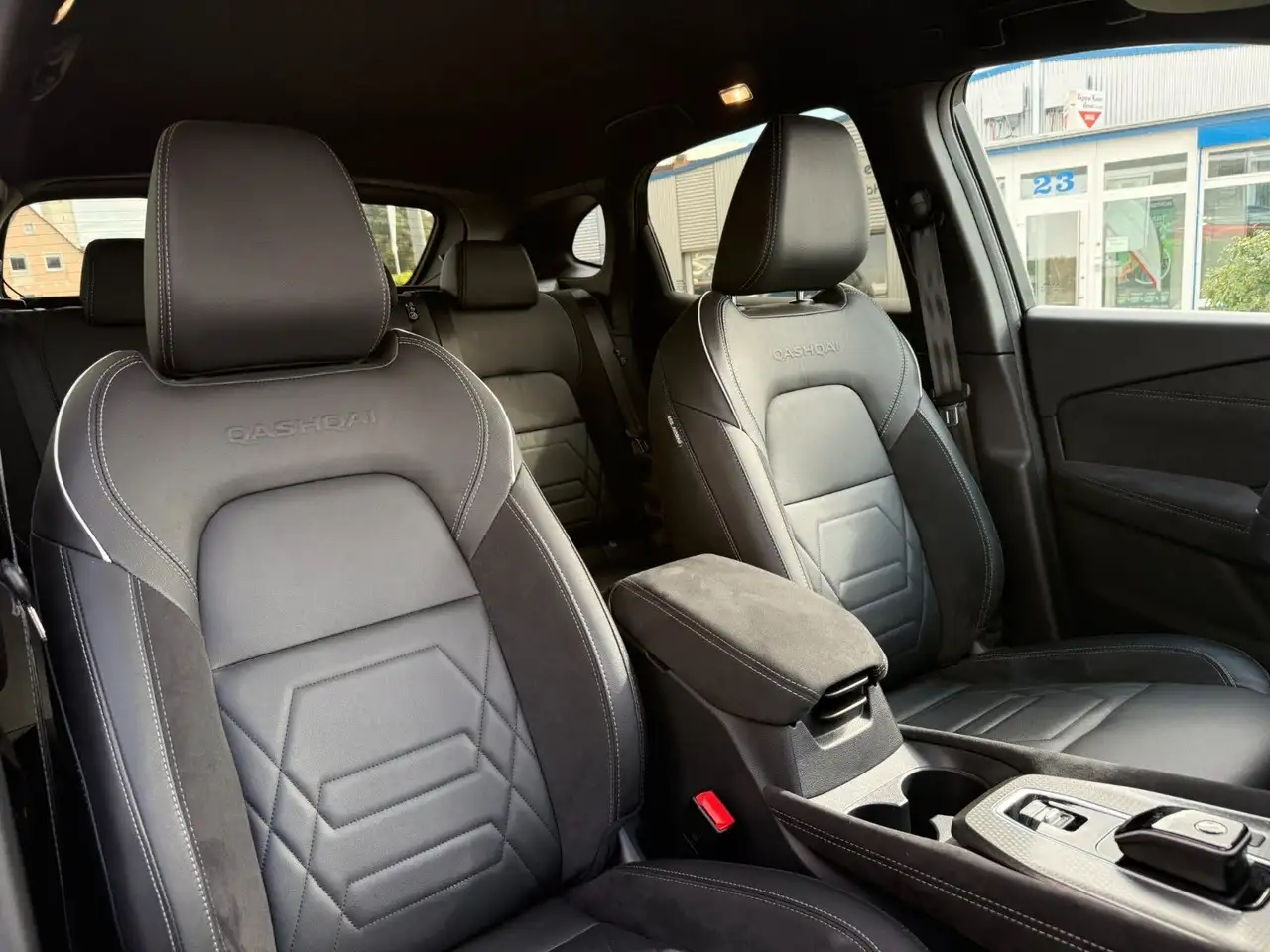 Nissan Qashqai 1.5 VC-T e-Power N-Design — معرض صور السيارة 6