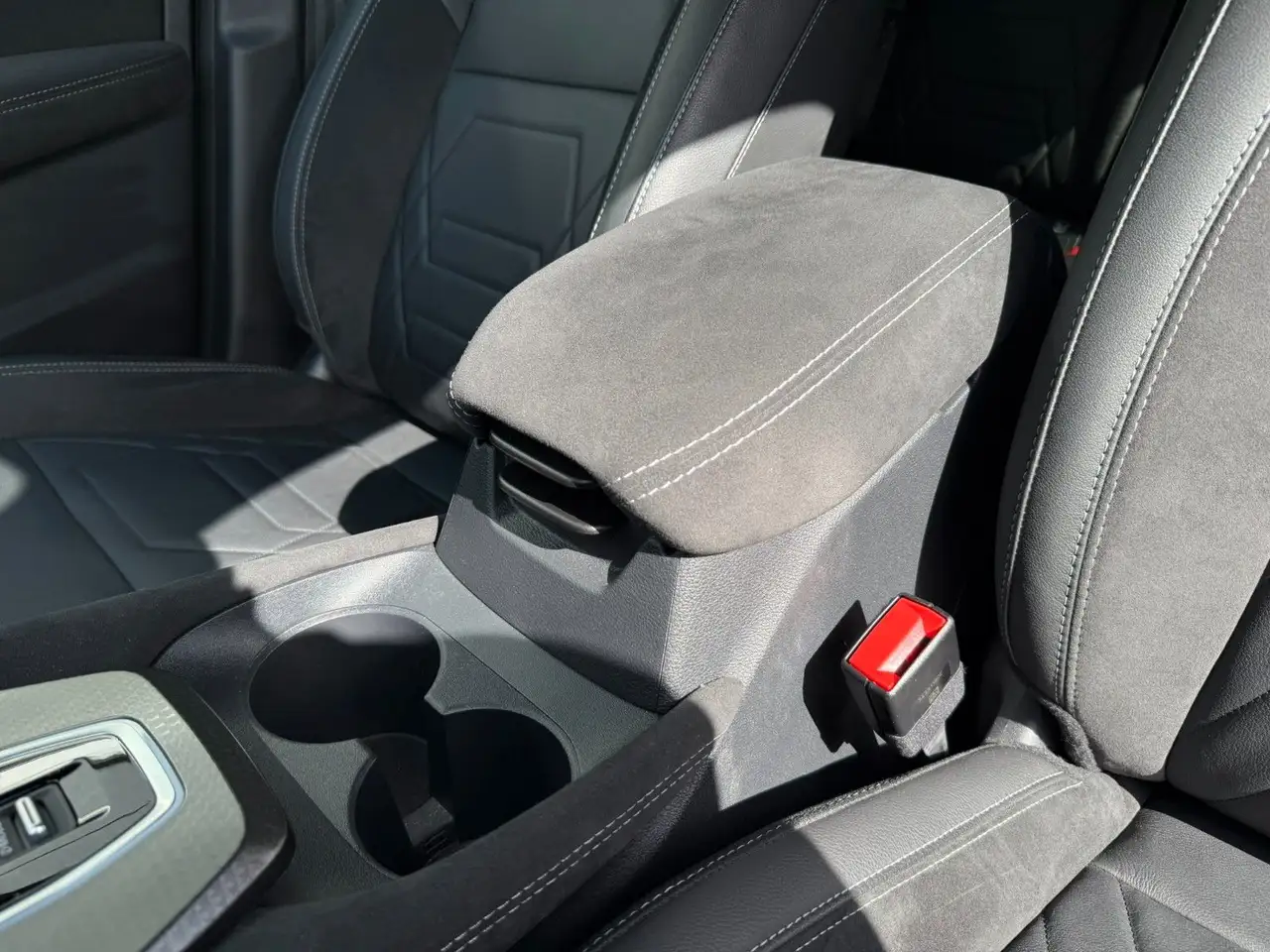 Nissan Qashqai 1.5 VC-T e-Power N-Design — معرض صور السيارة 16