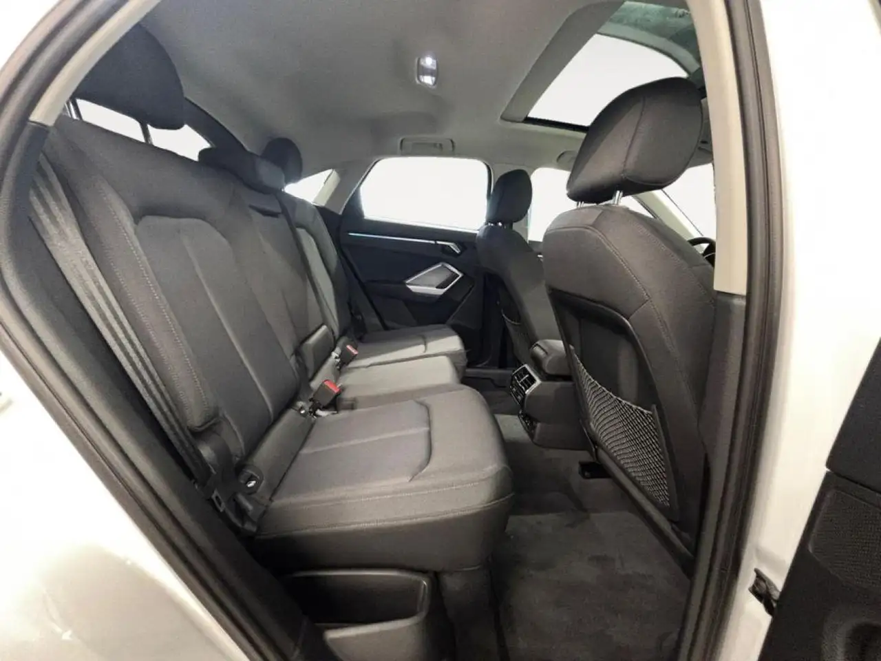 Audi Q3 Sportback 35 TFSI Advanced S tronic — Vehicle gallery 9