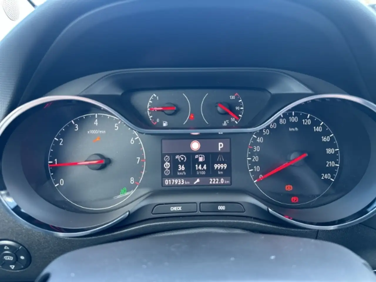 Opel Crossland Ultimate Alcantara - Keyless - Head up Display - L — Galería del vehículo 19