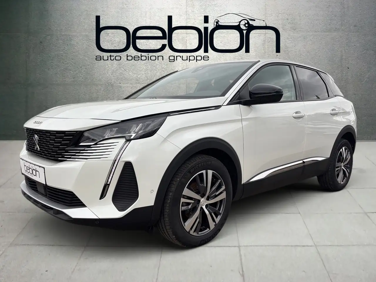 Peugeot 3008 1.2 PureTech 130 Allure Pack ACC KeyLess LM — معرض صور السيارة 3