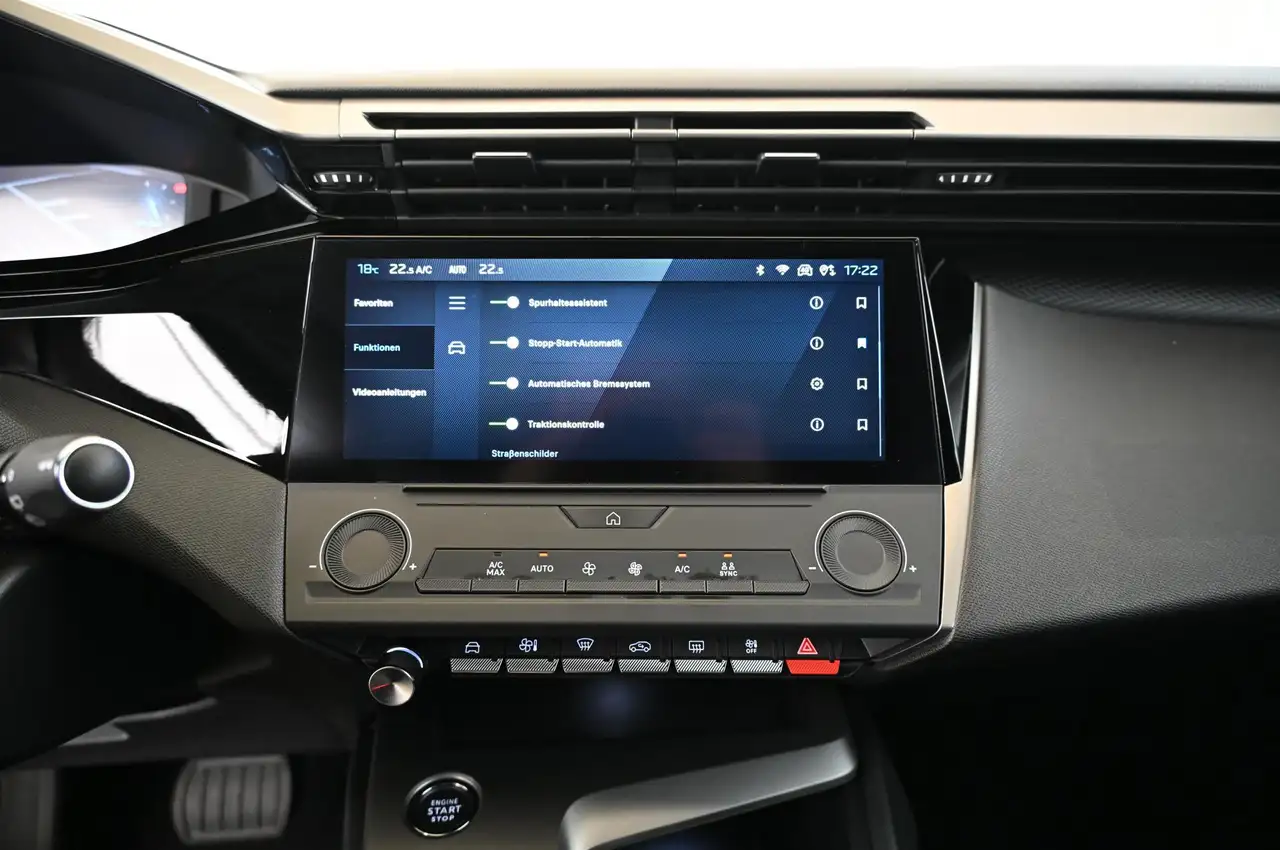 Peugeot 308 SW 1.2 130 e-THP EAT8 Style LED/NAVI/DAB/16S — Galerie du véhicule 18