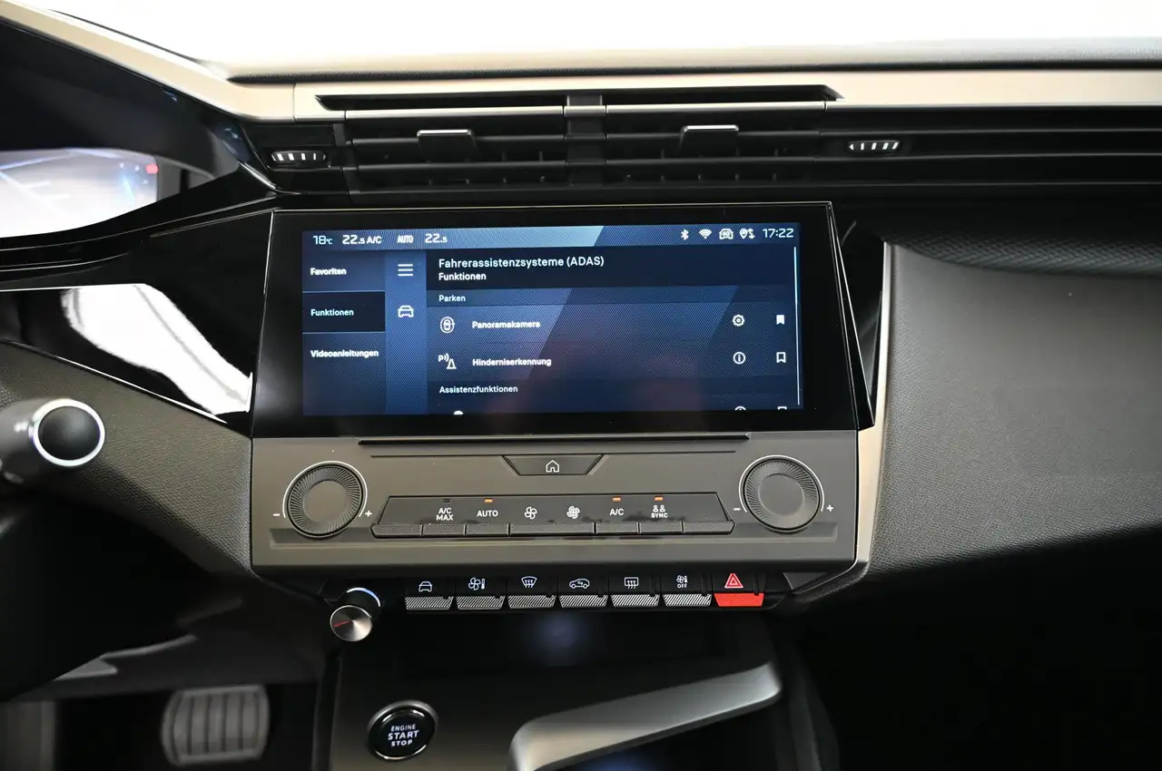 Peugeot 308 SW 1.2 130 e-THP EAT8 Style LED/NAVI/DAB/16S — Galerie du véhicule 17