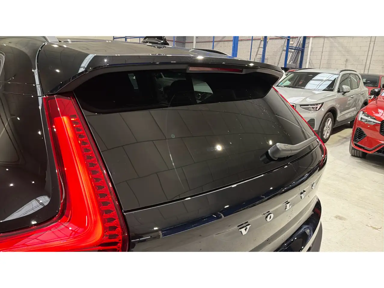 Volvo EX40 Recharge Single Core Aut. — Galería del vehículo 40