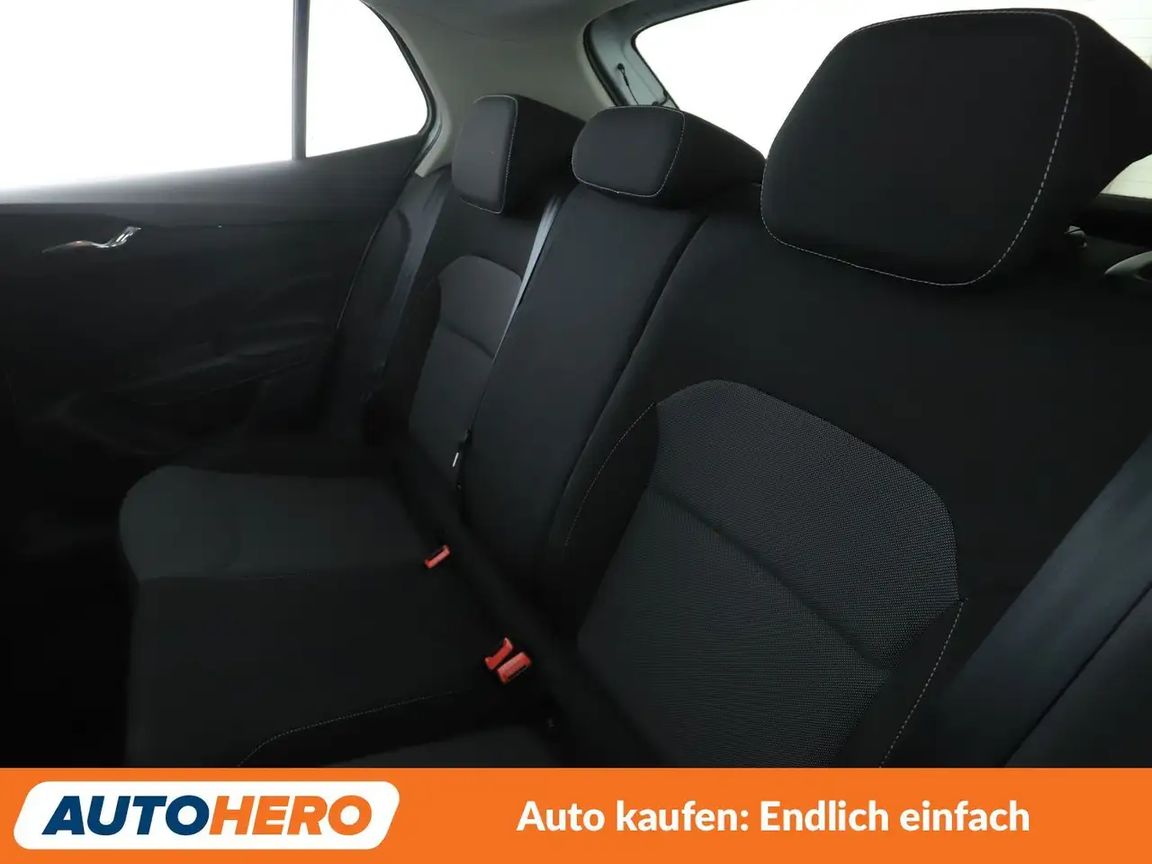 Skoda Fabia 1.0 TSI Selection Aut.*NAVI*LED*ACC* — Galerie du véhicule 14