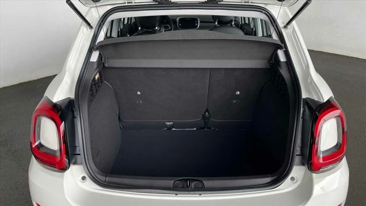 Fiat 500X 1,5 MHEV Dolcevita Basis Link — Galerie du véhicule 11