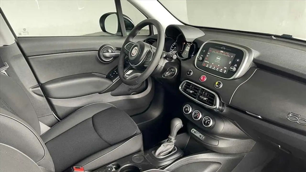 Fiat 500X 1,5 MHEV Dolcevita Basis Link — Galerie du véhicule 7