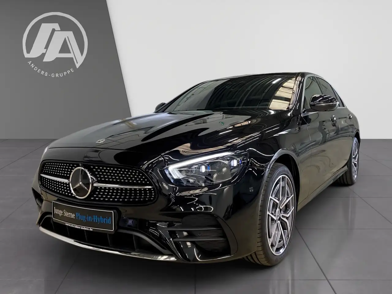 Mercedes-Benz E 300 e 4M AMG+Distr.+Kam+AHK+Pano+LED+Memory+ — Galería del vehículo 2