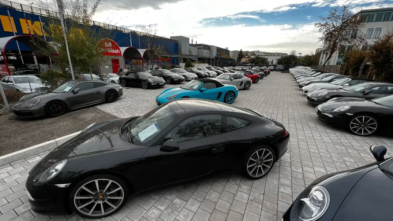 Porsche Panamera 4 E-Hyb Active Body Contr. · NP154.400€ — Galería del vehículo 31