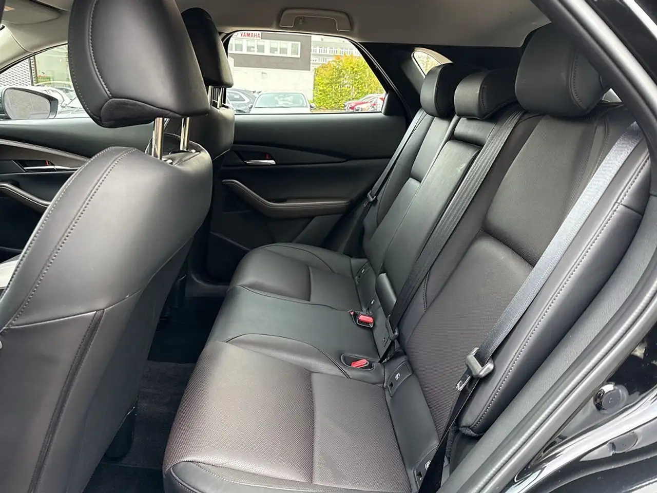 Mazda CX-30 2.0 M Hybrid Exclusive-line Leder *Klimaautomatik* — Galería del vehículo 8