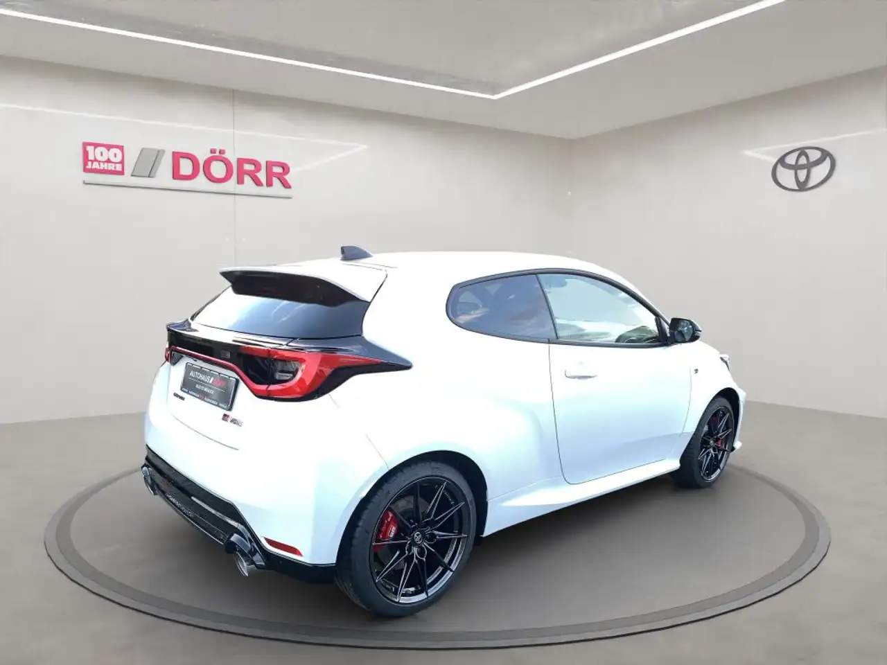Toyota Yaris GR Automatik I Schmiedefelgen* — Vehicle gallery 5