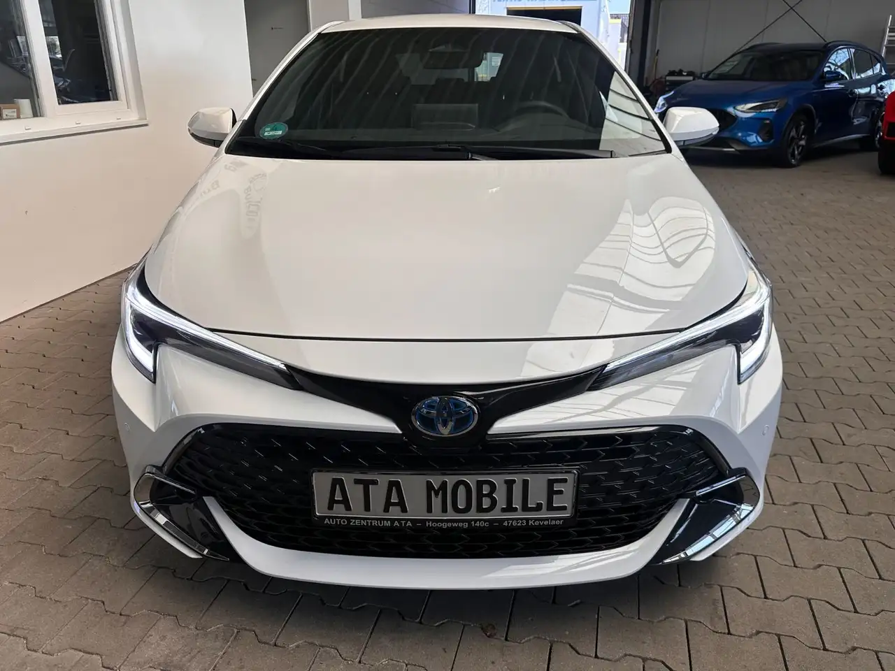 Toyota Corolla Hybrid Team D, Werksgarantie Bis 02/2029 — معرض صور السيارة 2