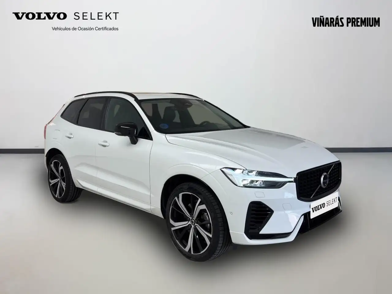 Volvo XC60 2.0 T6 AWD Recharge Ultra Dark Auto — Galerie du véhicule 2