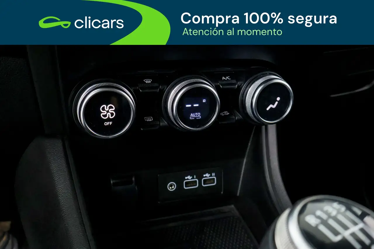 Renault Captur TCe Techno 67kW — معرض صور السيارة 27