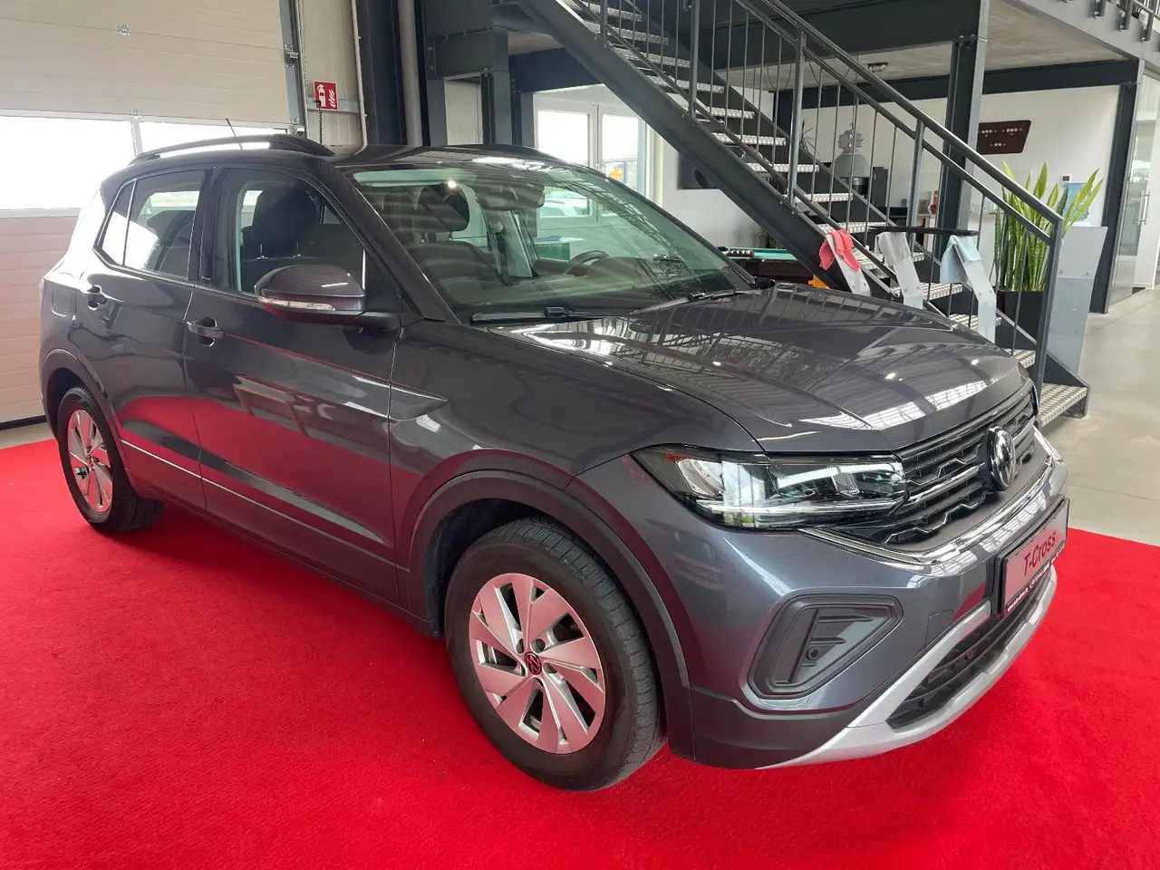 Volkswagen T-Cross LIFE 1.0 TSI *PDC*ALU*ALLWETTER*APPCON* — معرض صور السيارة 3