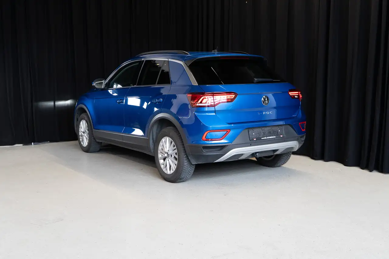 Volkswagen T-Roc Life AHK Climatronic 2 Zonen Kamera — معرض صور السيارة 5