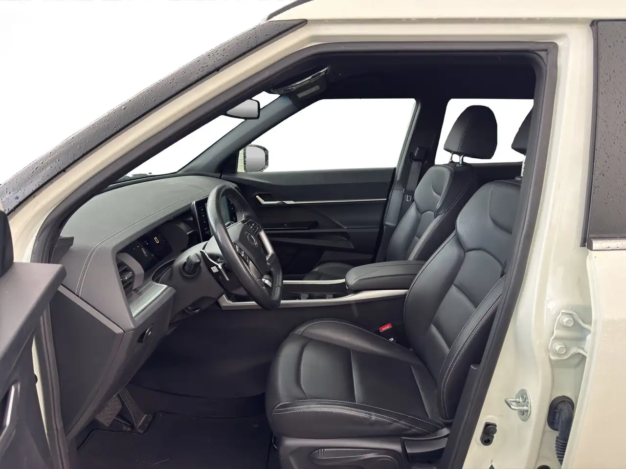 SsangYong Torres 1.5 T-GDI Quartz Kam.+KeyLess+LED+Navi+LM — Vehicle gallery 11
