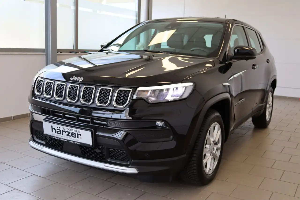 Jeep Compass Altitude DCT *LED*ACC*SHZ*CarPlay*360° — Galería del vehículo 2