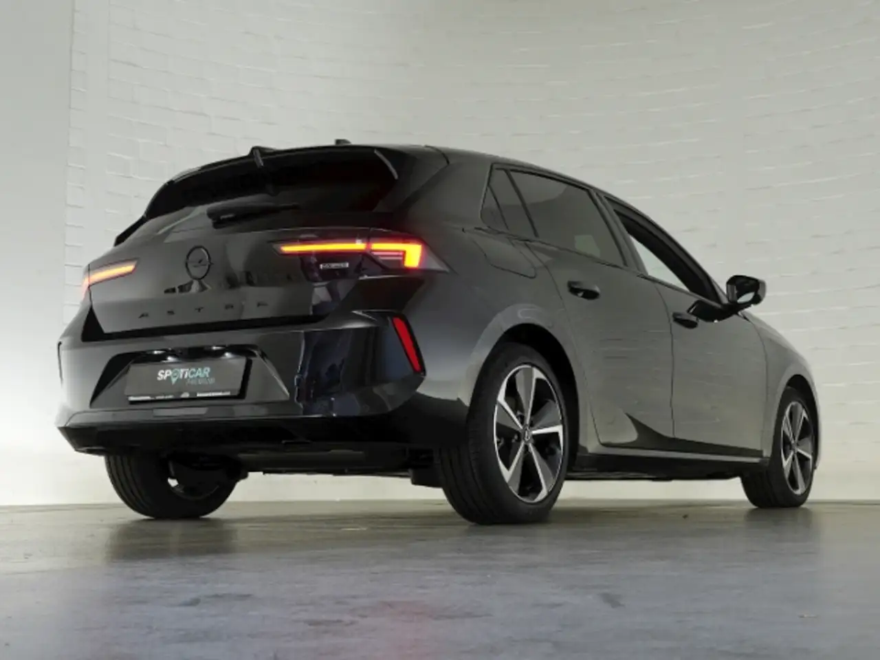 Opel Astra L LIM HYBRID GS eDCT+NAVI+360 GRAD KAMERA+SITZ-/LE — Vehicle gallery 25