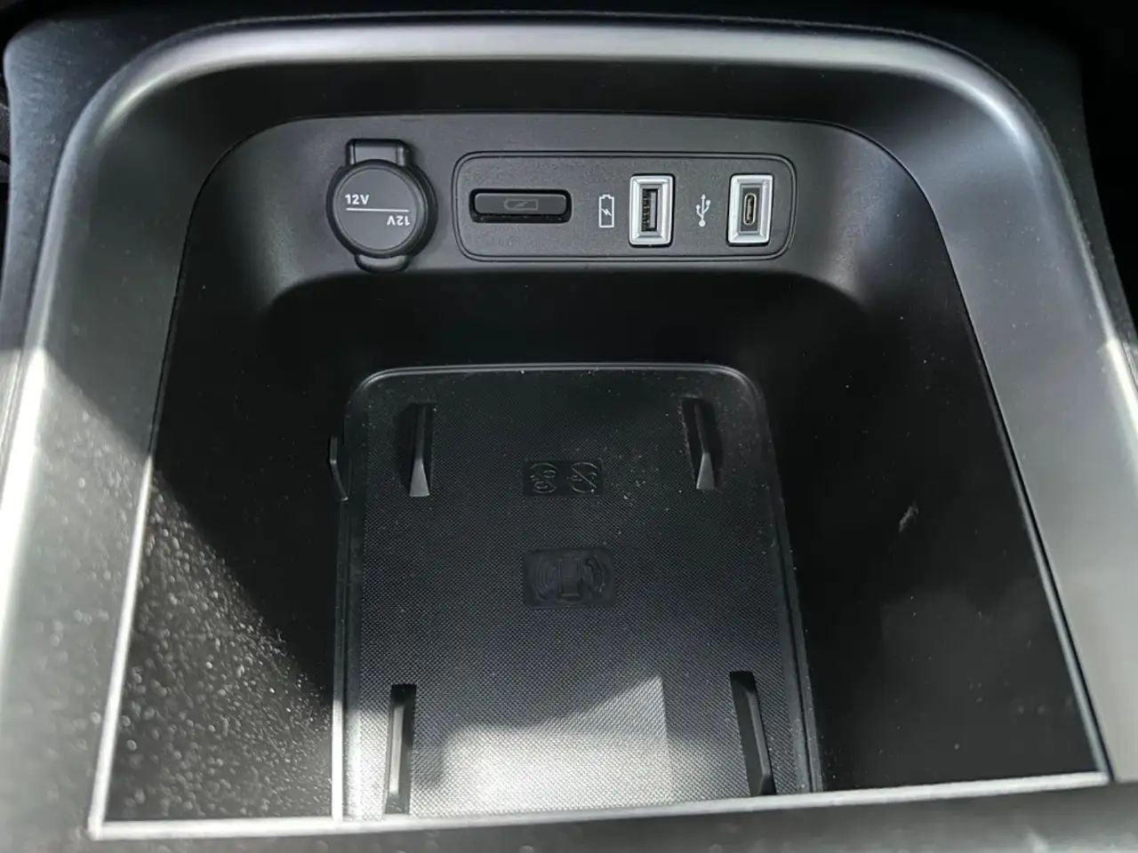 Jeep Avenger Altitude — Vehicle gallery 21