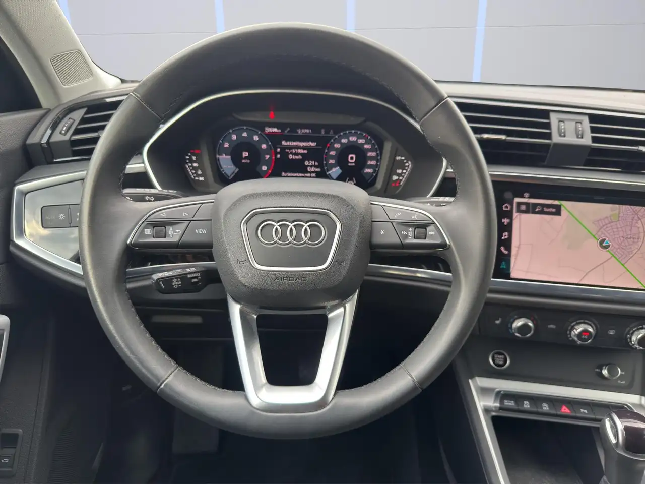 Audi Q3 35 TFSI SPORTBACK MATRIX AHK 18ZOLL RFK Digi-Tacho — Vehicle gallery 19