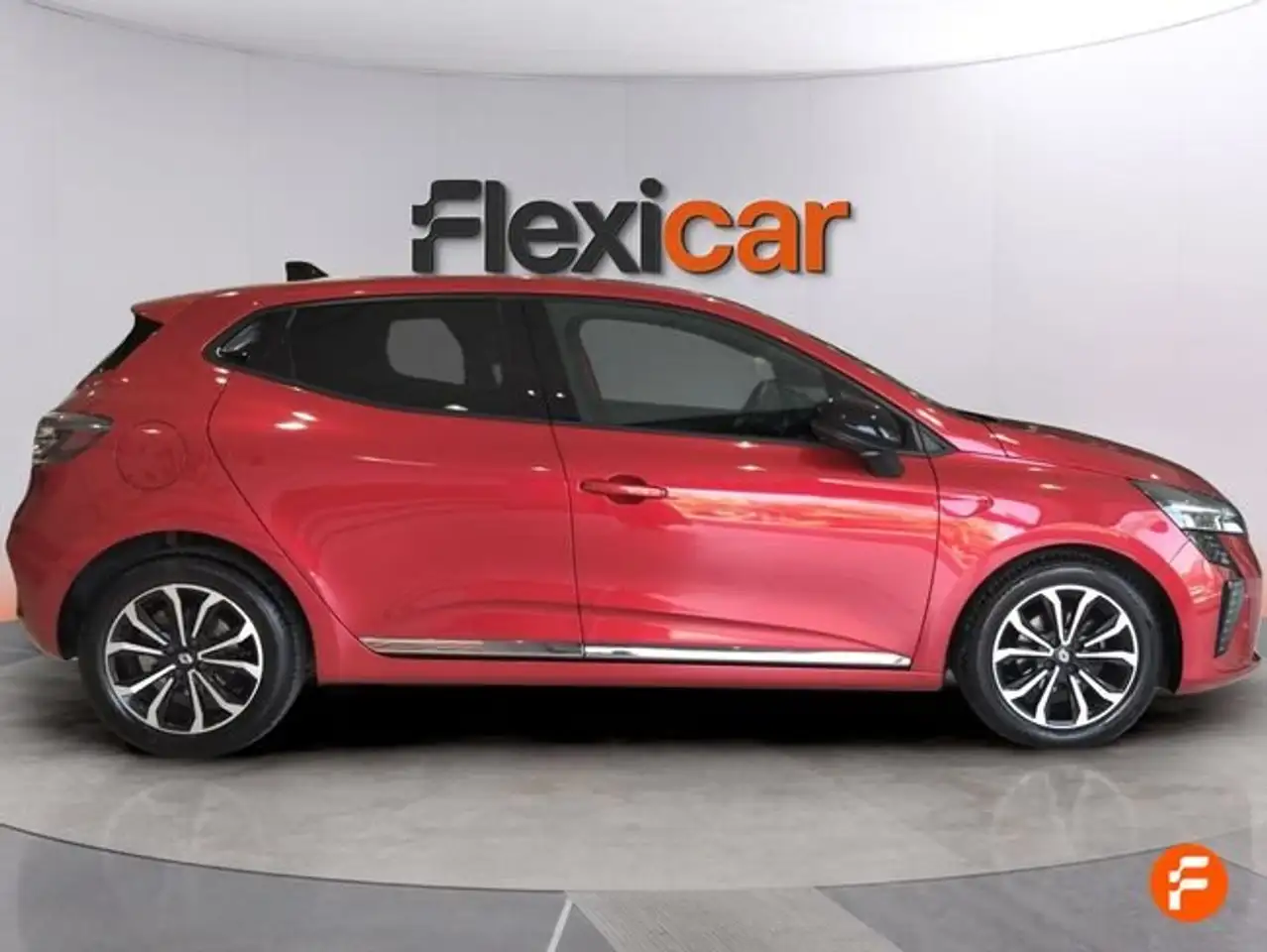 Renault Clio Techno TCe 90 (67kw) — Galería del vehículo 2