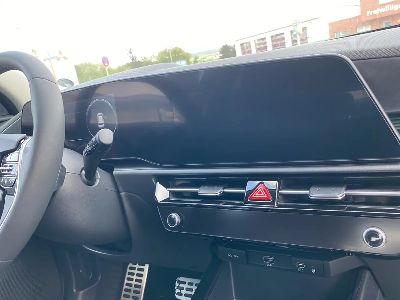 Kia Niro 1.6 HEV DCT SPIRIT 18 ZOLL TECHNO — Vehicle gallery 20