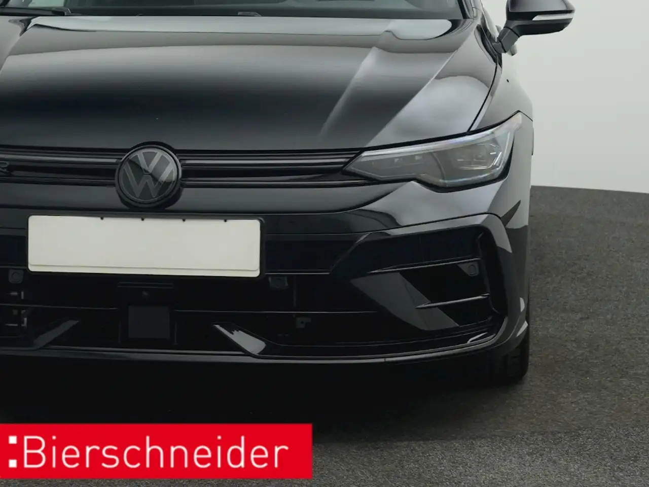 Volkswagen Golf R 8 2.0 TSI DSG 4Mo. BLACK-EDITION AREA-VIEW IQ.LIGH — Vehicle gallery 21