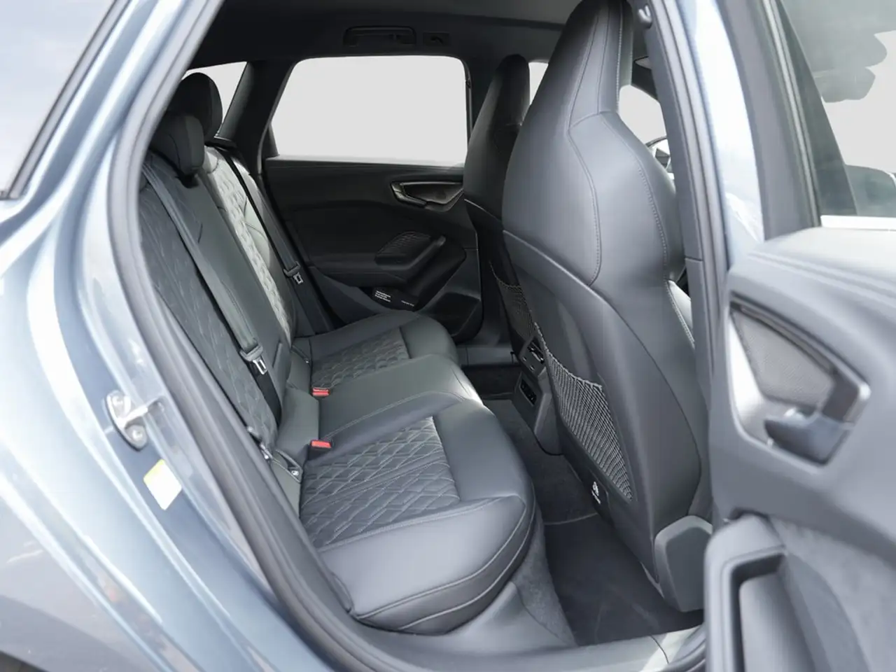 Audi S5 Avant 3.0 TFSI Leder B&O Tech pro Head-up — معرض صور السيارة 12