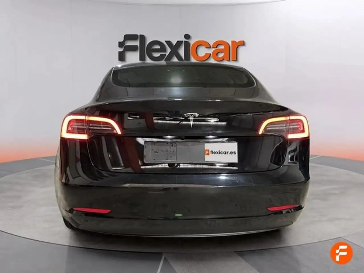 Tesla Model 3 RWD — معرض صور السيارة 7