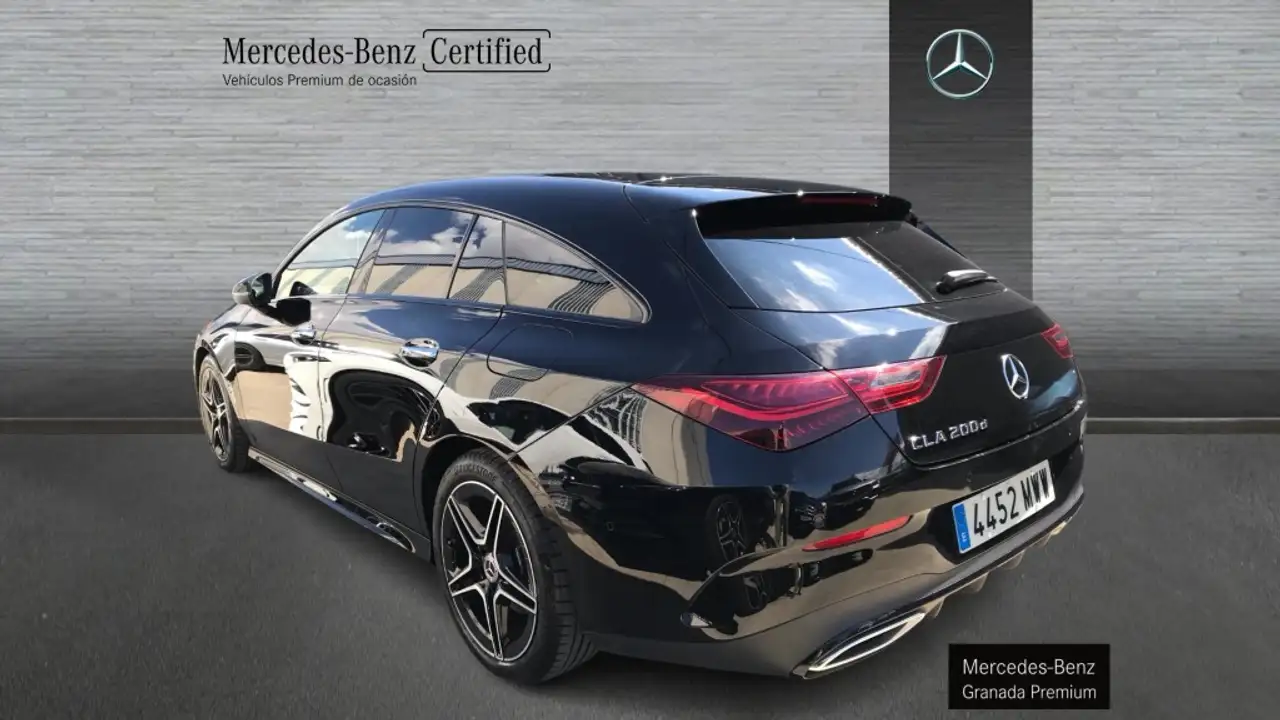 Mercedes-Benz CLA 200 -CLASS D SHOOTING BRAKE — Vehicle gallery 4
