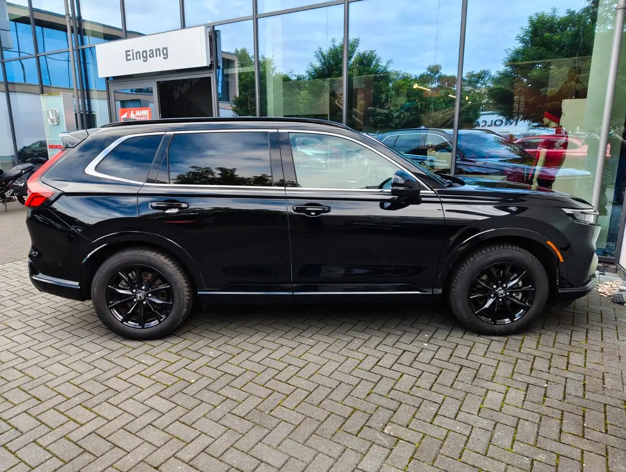 Honda CR-V 2,0 e:PHEV Advance Tech 2WD AHK/Navi — Vehicle gallery 5