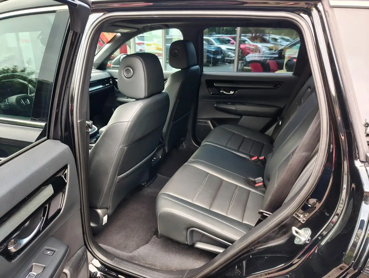 Honda CR-V 2,0 e:PHEV Advance Tech 2WD AHK/Navi — Vehicle gallery 26