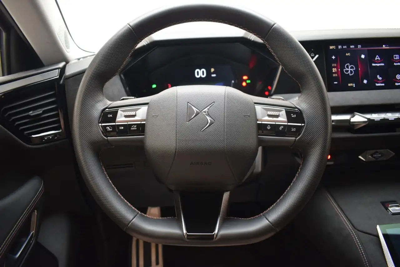 DS Automobiles DS 4 1.2 PureTech Performance Line Aut. 130 — معرض صور السيارة 13