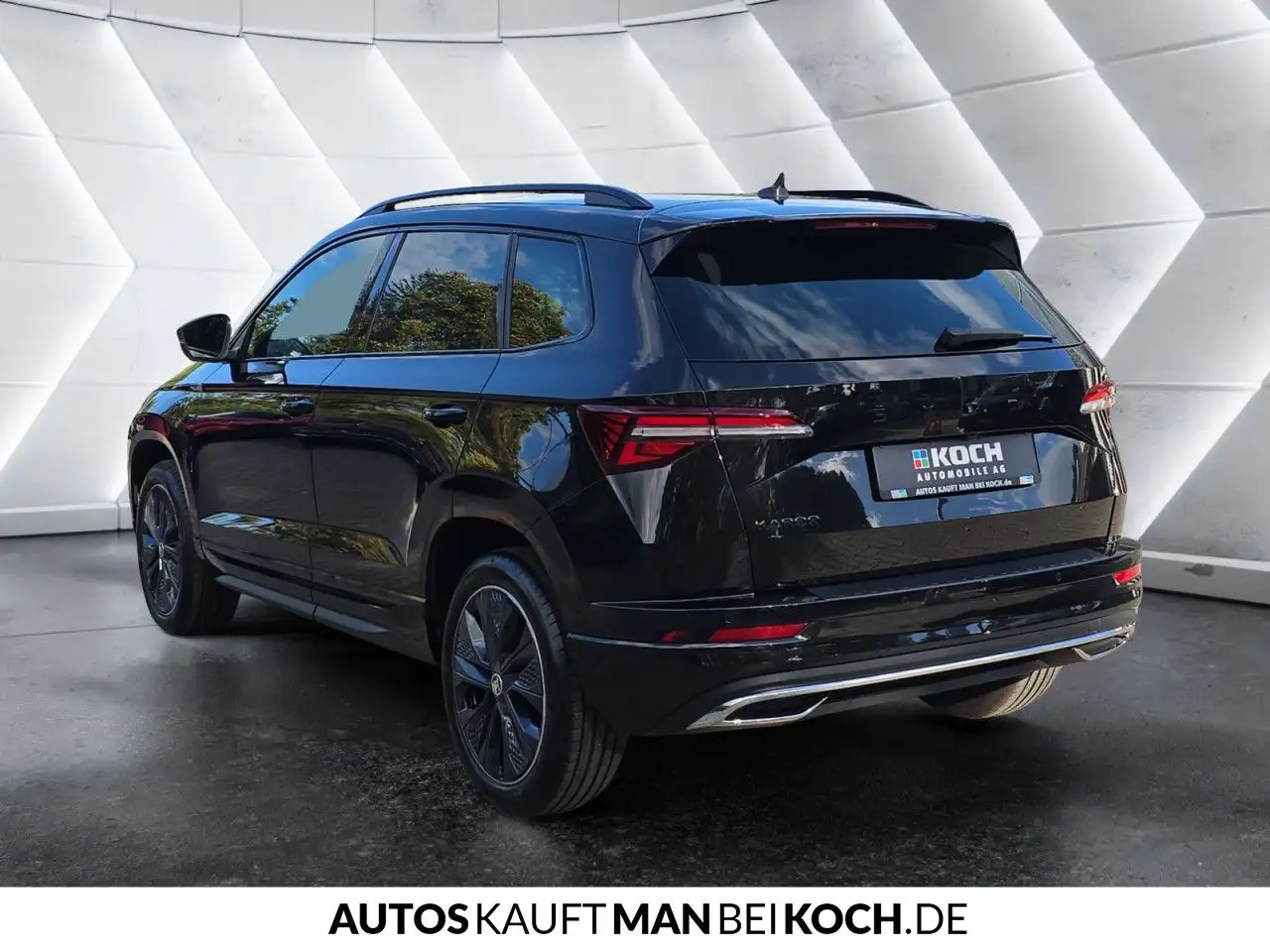 Skoda Karoq 1.5 TSI DSG Sportline DCC NAVI MATRIX TOP — Galerie du véhicule 4