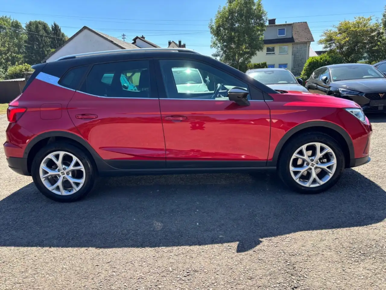 SEAT Arona FR 1.0 TSI Navi LED Apple CarPlay Mehrzonenklima — Galería del vehículo 6