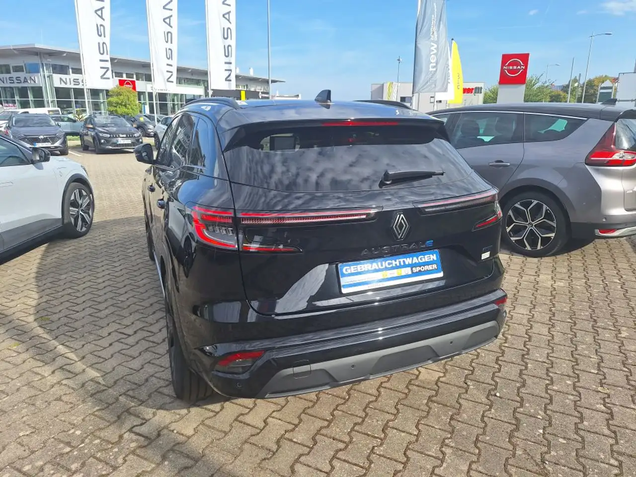 Renault Austral E-Tech Full Hybrid 200 Iconic Esprit Alpine — Galería del vehículo 5