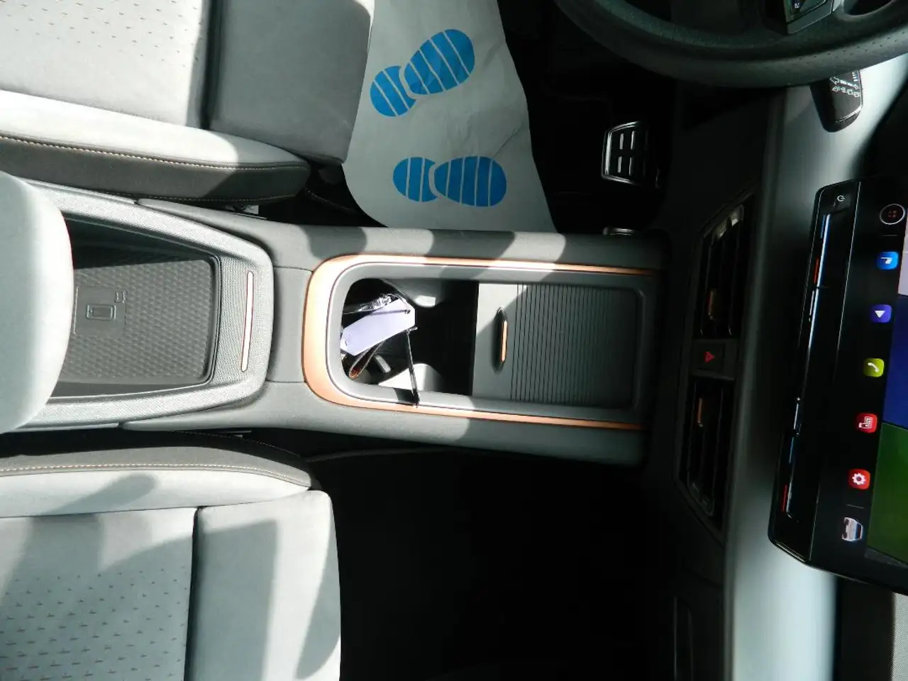CUPRA Born 58kWh Edition Dynamic /TechM/PilotM/Sitzheizung — Vehicle gallery 16