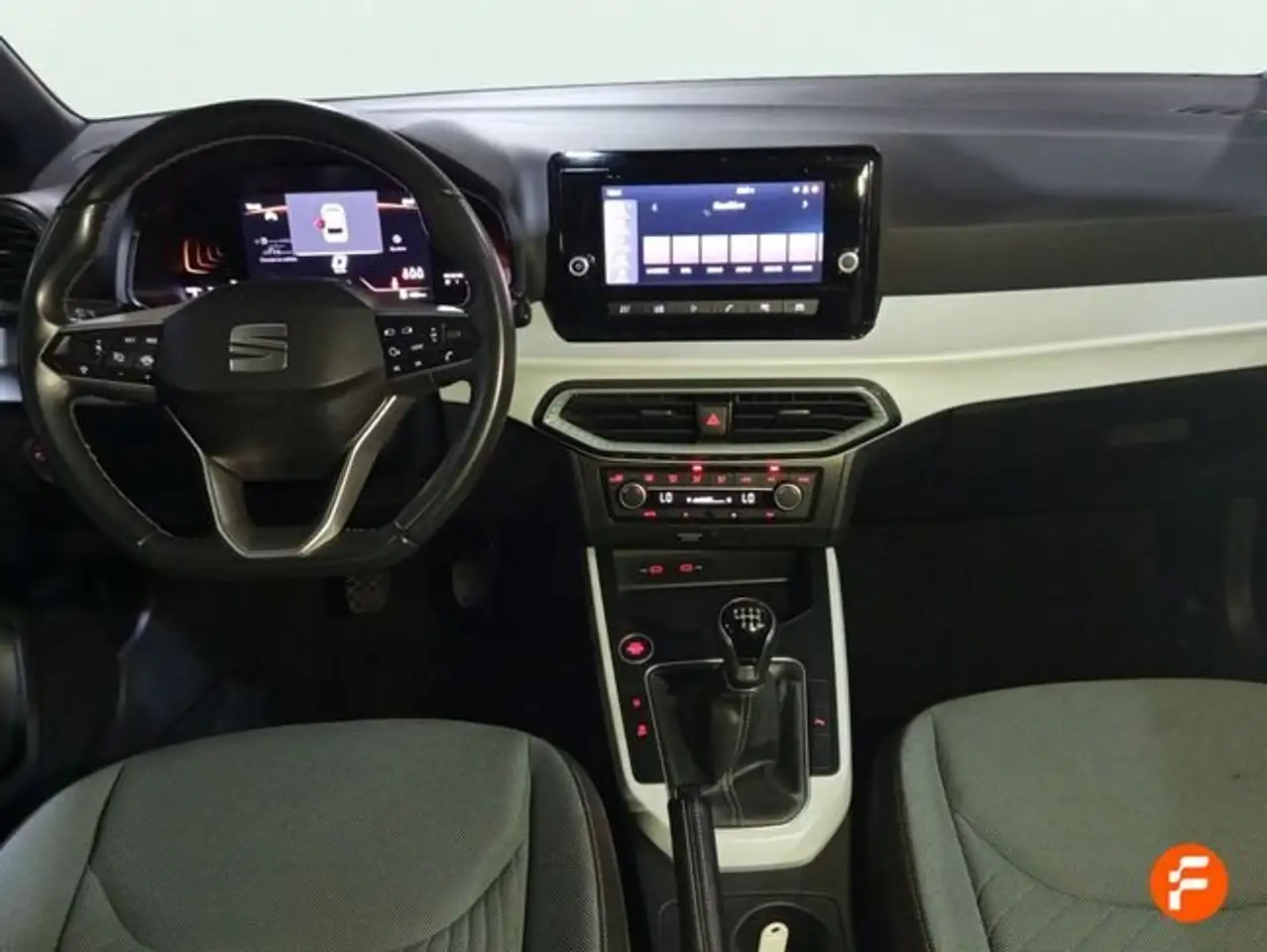 SEAT Ibiza 1.0 TSI S&S Special Edition 115 — Galería del vehículo 28